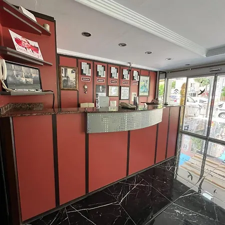 默音地帕尔梅酒店 酒店 2*